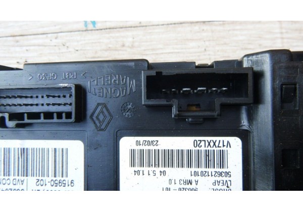 Моторчик склопідіймача передній правий Renault Scenic III, 807300012R